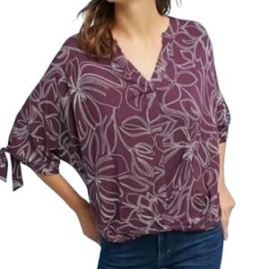 Anthropologie Akemi + Kin Twist Front Floral Blouse Oversized Small Bat Wing.